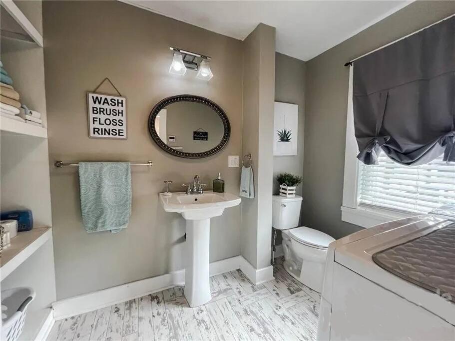 Charming Cottage In Morganton With Ample Parking Exteriér fotografie